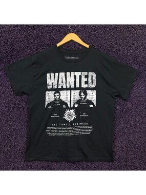 Supernatural Sam and Dean Wanted Posters T-Shirt Size Large